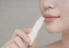घर पर बनाएं घी लिप बाम बनाएगा होंठों को सॉफ्ट और देगा नेचुरल निखार