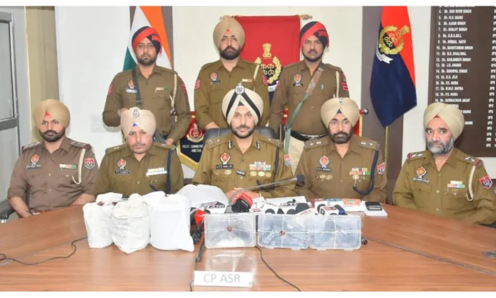 पंजाब पुलिस की बड़ी स्ट्राइक: अमृतसर में तीन इंटरनेशनल ड्रग और हथियार मॉड्यूल का भंडाफोड़, 10 गिरफ्तार