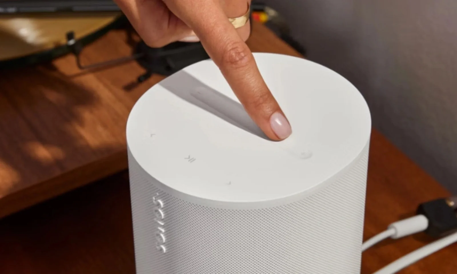 Sonos Era 100 SL वायरलेस स्पीकर रूम को भर देगा तगड़े साउंड से जानें कीमत