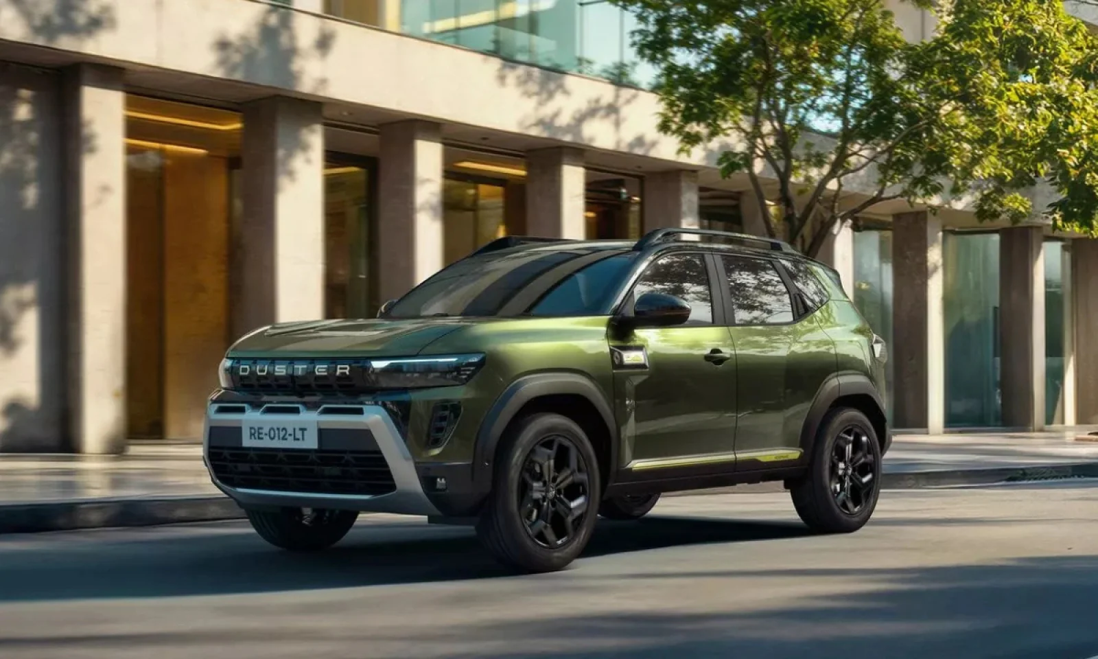 2026 रेनो डस्टर मस्कुलर लुक के साथ आज हुई लॉन्च जल्द शुरू होगी डिलीवरी