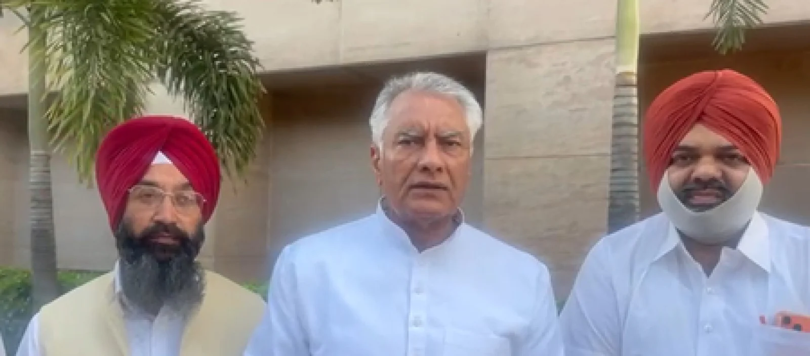 टेंडर का दबाव और प्रताड़ना! वेयरहाउस DM सुसाइड केस में पूर्व मंत्री लालजीत भुल्लर पर गिरी गाज, FIR दर्ज