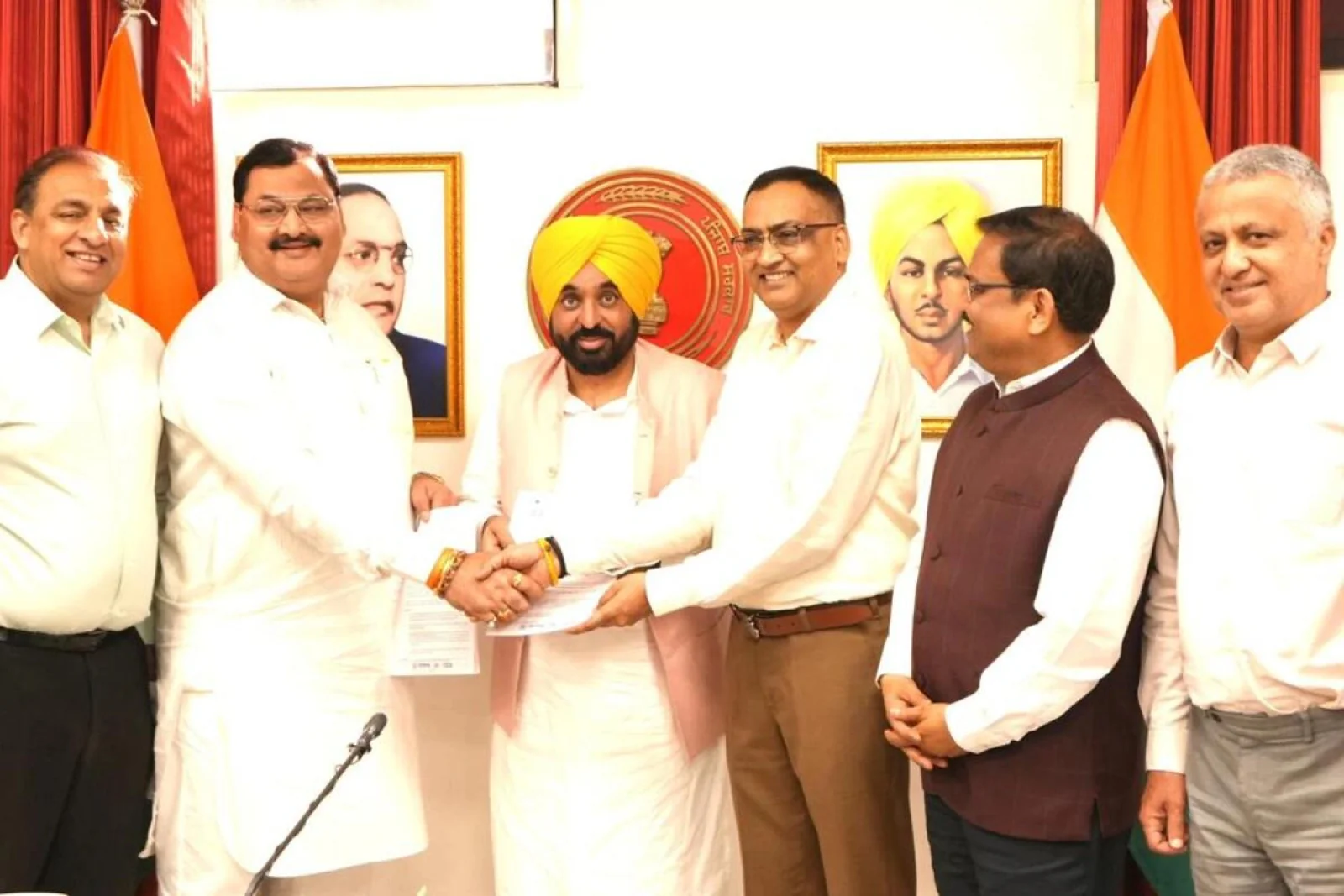 सीएम मान ने पेश किया खेल विभाग का रिपोर्ट कार्ड; बजट में 5 गुना बढ़ोतरी, 40 साल बाद बैडमिंटन और पहली बार हॉकी के बड़े टूर्नामेंट की मेजबानी