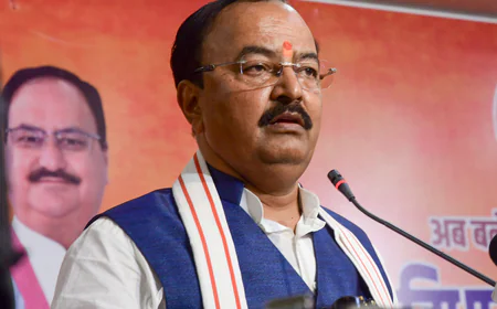 बाल-बाल बचे डिप्टी सीएम केशव प्रसाद मौर्य: हेलीकॉप्टर में भरा धुआं, लखनऊ में करानी पड़ी इमरजेंसी लैंडिंग