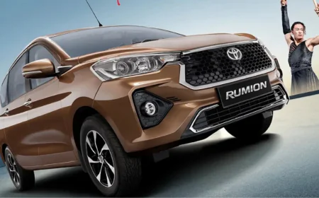 Toyota Rumion Base E MT वेरिएंट ने मचाया तहलका आई कम बजट में