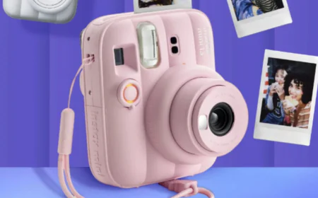 Fujifilm Instax Mini 13 से ले सकेंगे असली फोटो किफायती कीमत में आया इंडिया में