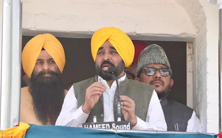 पंजाब न्यूज़: मलेरकोटला में CM भगवंत मान ने मनाई ईद, मेडिकल कॉलेज समेत बड़े स्वास्थ्य प्रोजेक्ट का ऐलान