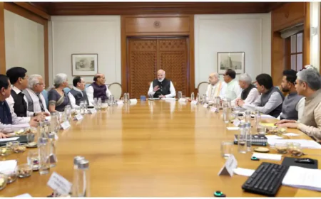 पश्चिम एशिया संकट: पीएम मोदी ने बुलाई हाई-लेवल मीटिंग, ईंधन और गैस आपूर्ति की तैयारियों की समीक्षा