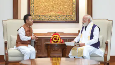 सिक्किम के मुख्यमंत्री प्रेम सिंह तमांग ने की प्रधानमंत्री मोदी से मुलाकात, 'नाथू ला' व्यापार मार्ग खुलने पर जताया आभार
