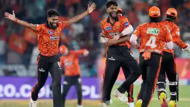 प्रफुल्ल हिंगे का 'ड्रीम डेब्यू': राजस्थान रॉयल्स के टॉप ऑर्डर को तिनके की तरह उड़ाया, हैदराबाद की धमाकेदार जीत