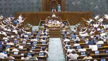 संसद में 'नारी शक्ति' बिल फेल! लोकसभा में गिरा 131वां संविधान संशोधन विधेयक, 2/3 बहुमत से चूकी सरकार