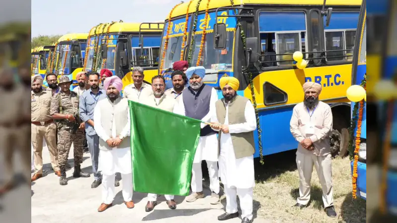 सार्वजनिक परिवहन में बड़ी क्रांति: मुख्यमंत्री भगवंत मान ने 250 नई PRTC बसों को दिखाई हरी झंडी, हजारों को मिलेगा रोजगार