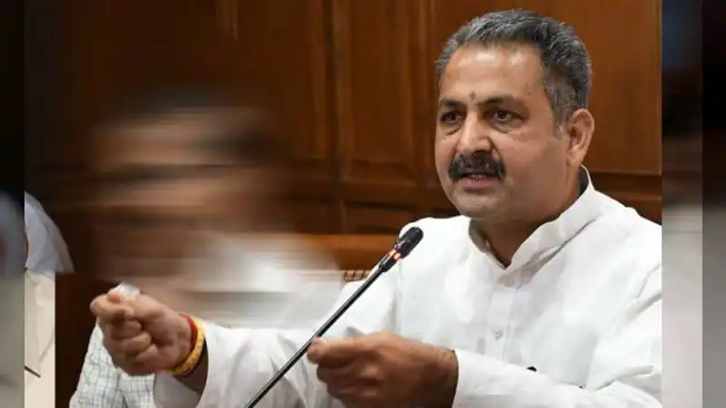 महिला आरक्षण की आड़ में भेदभाव: कांग्रेस ने 131वें संशोधन बिल को खारिज किया, विजय इंदर सिंगला ने BJP पर साधा निशाना