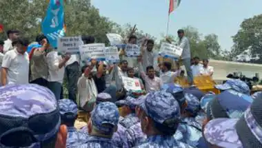नीट यूजी रद्द: लाखों छात्रों का भविष्य दांव पर, छात्र संगठनों ने की कड़े एक्शन की मांग