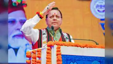 सीएम धामी की अनूठी पहल: पीएम मोदी की ऊर्जा बचत अपील पर आधा किया सरकारी काफिला, बताया 'राष्ट्रहित का संकल्प'