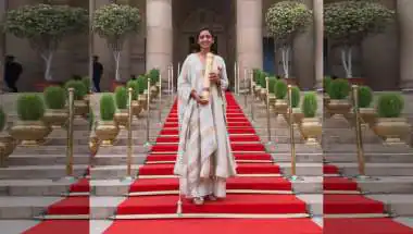 राष्ट्रपति के हाथों 'पद्म श्री' पाकर भावुक हुईं कप्तान हरमनप्रीत कौर, फैंस और परिवार को समर्पित किया सम्मान