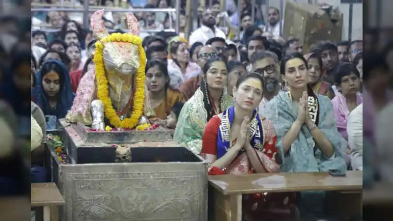 बाबा महाकाल की शरण में तमन्ना भाटिया: भस्म आरती में हुईं शामिल, कहा- 'बुलावा आता है तभी नसीब होते हैं दर्शन'