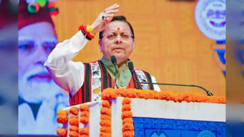सीएम धामी की अनूठी पहल: पीएम मोदी की ऊर्जा बचत अपील पर आधा किया सरकारी काफिला, बताया 'राष्ट्रहित का संकल्प'
