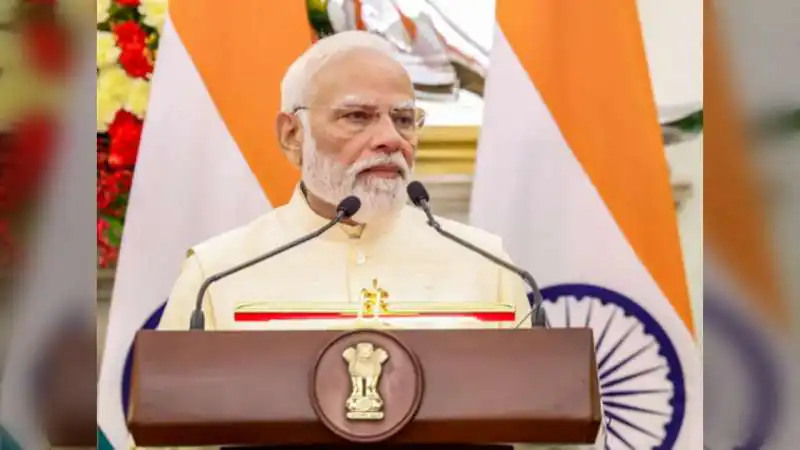 पीएम मोदी की पांच देशों की यात्रा: यूएई से यूरोप तक भारत की नई कूटनीतिक उड़ान