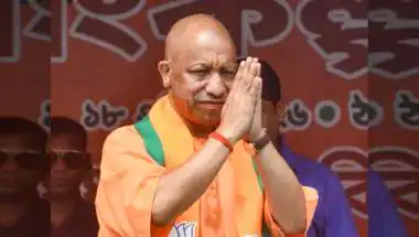 सीएम योगी का नागरिक सुरक्षा पर जोर: आपदा प्रबंधन में सशक्त भूमिका, आधुनिक प्रशिक्षण और 75 जिलों तक विस्तार