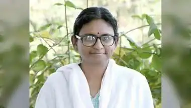 राज्यसभा चुनाव में कांग्रेस को झटका: मीनाक्षी नटराजन का नामांकन खारिज, भाजपा के 'सूचना छिपाने' के आरोपों से गरमाई सियासत