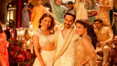 Pati Patni Aur Woh 2 Review: आयुष्मान की मेहनत भी नहीं बचा पाई बिखरी हुई कहानी, कॉमेडी से ज्यादा भ्रम का खेल