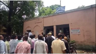 Bahraich News: 7 सूत्रीय मांगों को लेकर उचित दर विक्रेताओं का प्रदर्शन, 28 जुलाई को विधानसभा घेराव की चेतावनी