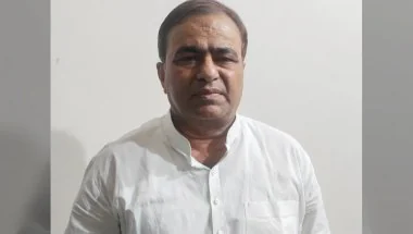 कानपुर में सोशल मीडिया पोस्ट को लेकर बढ़ा विवाद, विधायक हसन रूमी ने पुलिस कमिश्नर को सौंपा प्रार्थना पत्र