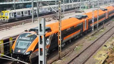 Vande Bharat Sleeper Train: जालंधर-वाराणसी रूट पर जल्द दौड़ सकती है वंदे भारत स्लीपर, दिल्ली के यात्रियों को भी होगा फायदा