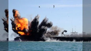 US Iran Conflict: होर्मुज में जहाजों पर फायरिंग के बाद अमेरिका का ईरान पर नया हमला, 24 घंटे में तीसरी स्ट्राइक