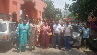 Bilaspur Congress Protest: अयोध्या राम मंदिर चढ़ावा मामले को लेकर बिलासपुर में कांग्रेस की रैली, निष्पक्ष जांच की मांग
