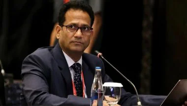 NEET विवाद के बीच शिक्षा मंत्रालय में बड़ा बदलाव, जानिए कौन हैं नए उच्च शिक्षा सचिव नरेश पाल गंगवार