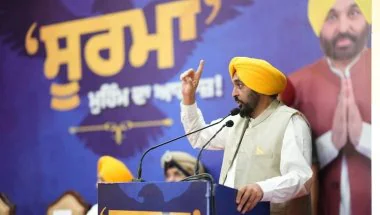 Punjab News: पेपर लीक के आरोपों पर CM भगवंत मान का भाजपा, कांग्रेस और अकाली दल पर पलटवार, बोले- 68,855 युवाओं को मेरिट पर दी नौकरी