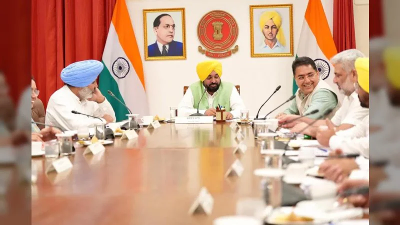 Punjab News: SIR प्रक्रिया के बीच भगवंत मान सरकार का बड़ा फैसला, कई जरूरी प्रमाणपत्रों की सरकारी फीस 30 सितंबर तक माफ