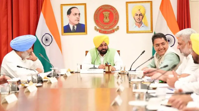 Punjab News: किसानों को बड़ी राहत, भगवंत मान कैबिनेट ने भूमि अधिग्रहण नीति में किए अहम बदलाव; बढ़े प्लॉट के लाभ