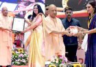 CM Yogi Adityanath ने माध्यमिक विद्यालयों में चयनित 3567 अभ्यर्थियों को दिया नियुक्ति पत्र, देखें कैसे रोजगार के साथ-साथ अवसर के भी खुले द्वार