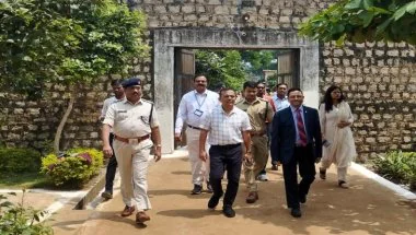 जांजगीर-चांपा जिला जेल का औचक निरीक्षण, बंदियों की सुविधाओं और विधिक सहायता का लिया जायजा