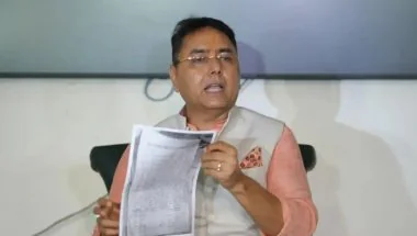पंजाब में जग्गा सिंह मामले पर सियासत तेज, AAP ने बिट्टू-बाजवा-मजीठिया पर उठाए सवाल