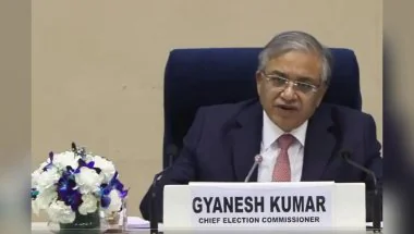 CEC ज्ञानेश कुमार के खिलाफ विपक्ष का बड़ा कदम, संसद में हटाने का नोटिस देने की तैयारी; जानिए क्या है पूरा मामला