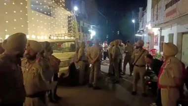 मोगा में दुकान के बाहर बैठे लोगों पर स्कॉर्पियो सवार हमलावरों की फायरिंग, दो की मौत, तीन घायल