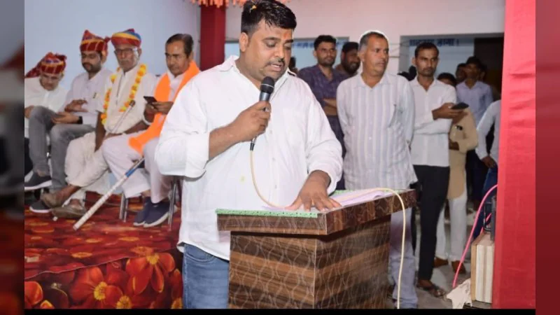 धन्यवाद सभा के बाद भवानी सिंह बारा ने जिला परिषद वार्ड 40 से ठोकी दावेदारी, ग्रामीणों में चर्चा तेज